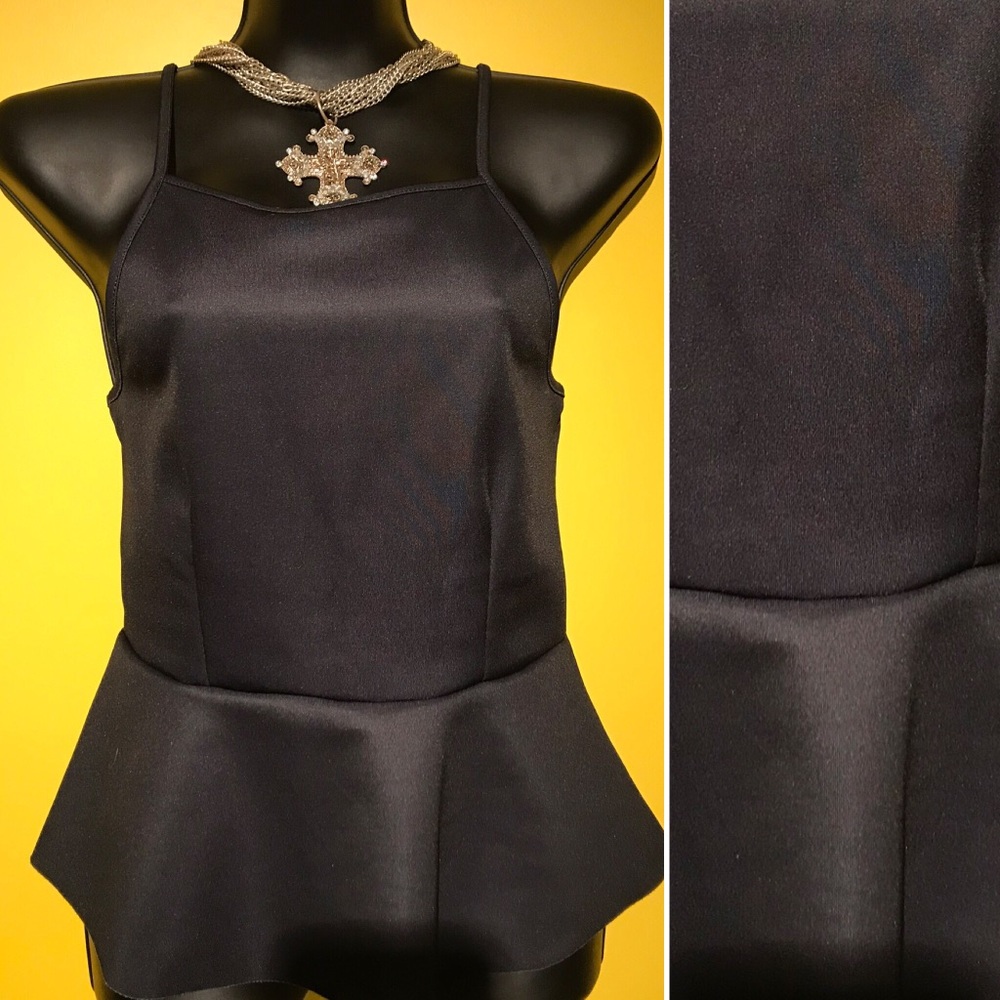🔥NEW🔥 Gorgeous hi-low Peplum Top - Picture 5 of 5
